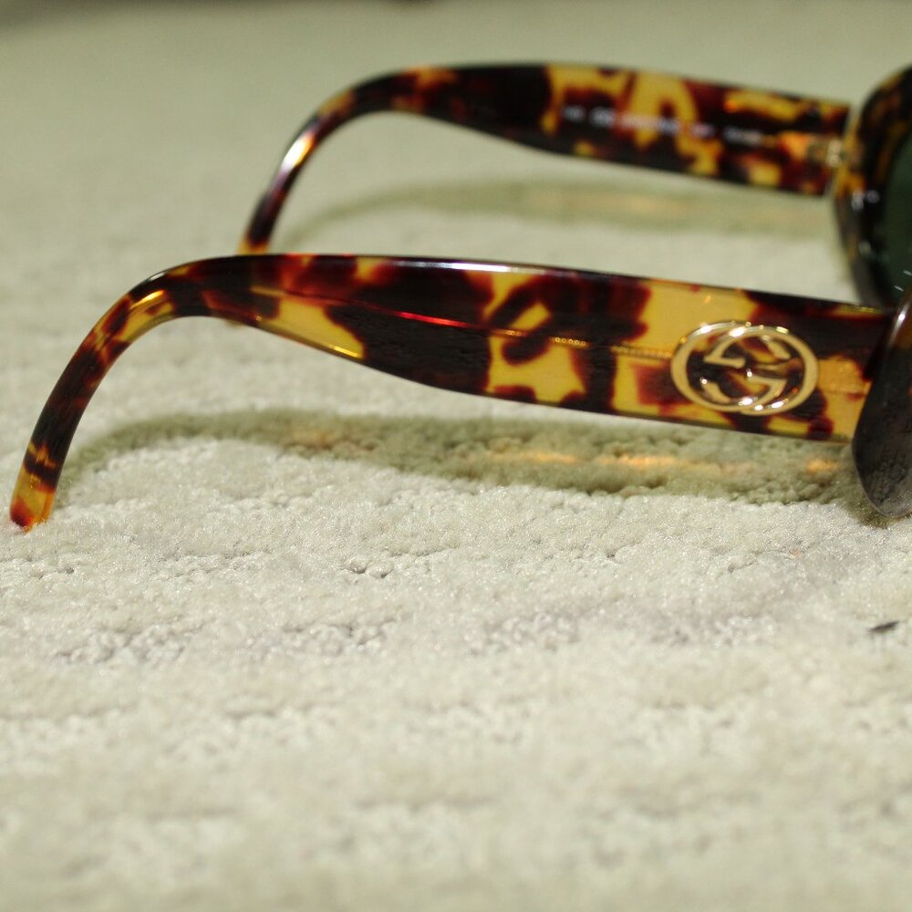 Gucci GG2400 N/S Tortoiseshell Interlocking Logo GG Sunglasses EUC! - Picture 8 of 9